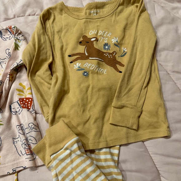 Carters pajama bundle - Picture 5 of 5